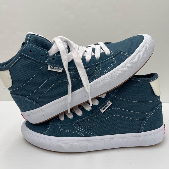 Vans WMNS The Lizzie
Teal Hi Top Sneakers 
VN0A4BX1TEA
 Teal High-Top Sneakers - Picture 12 of 16